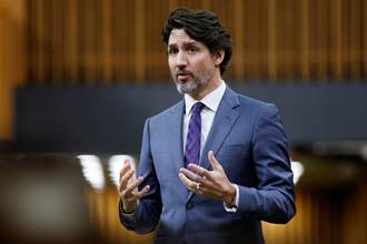 海納百川》加拿大總理為何被罵「敗家子」（張晰）