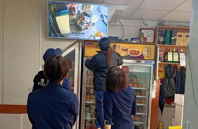 疑似有7名男女到澎湖知名餐廳吃了5000多元的餐，沒付帳落跑，餐廳已報警追人。（照片來源：《澎湖即時新聞網臉書版》）