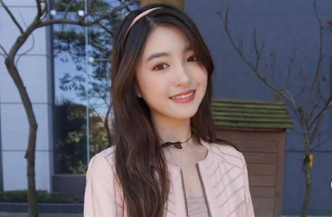 韩菲录取全球排名第8的多伦多大学人文学科。(图／翻摄自IG)