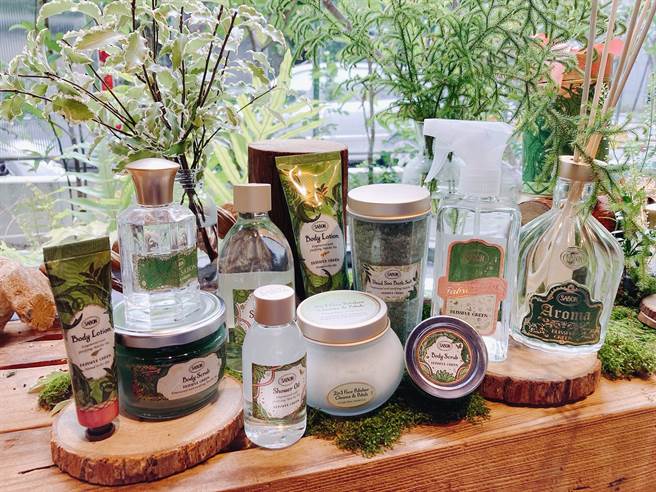 SAOBN 绿意丛林系列，全系列商品的香气带有丛林的清新和苹果的一缕香甜。（邱映慈摄）