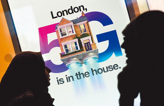 英国近年投注大笔经费，积极推动5G结合城市场域模式，大力提升国家生产力与效率。图／路透