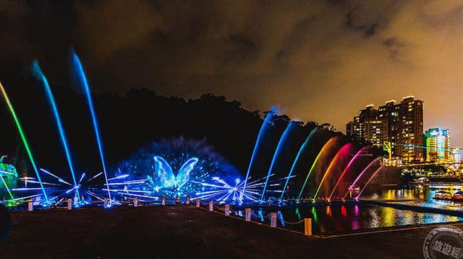 2021碧潭水舞秀。（图／新北市政府观光旅游局）