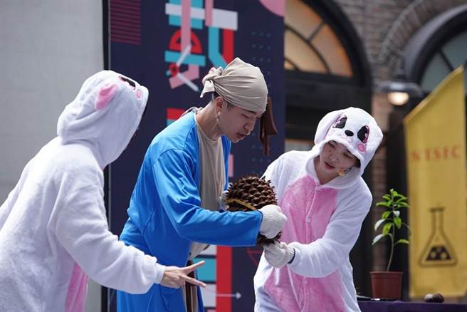 國立海洋科技博物為歡慶兒童節，全國12歲以下兒童免費入主題館。（國立海洋科技博物館提供／陳彩玲基隆傳真）