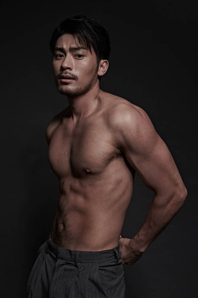 徐恺为新片《山中森林》努力增肌变「大只佬」。（碧麒沃客提供）