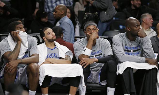 篮网几年前组成了乔强生(左起)、戴隆威廉斯、皮尔斯、贾奈特4巨头，但没有打到总冠军赛。（美联社资料照）