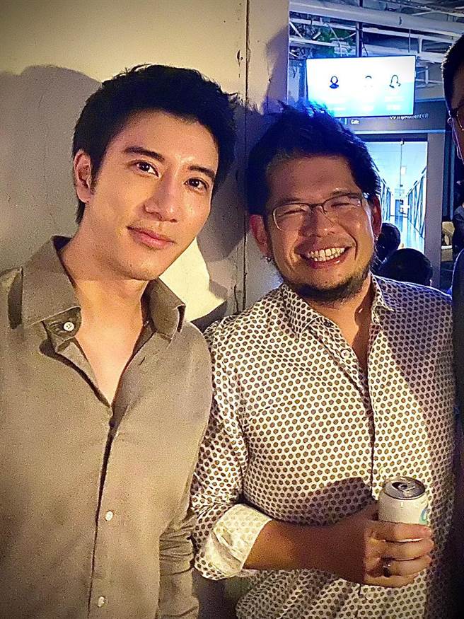 王力宏与YouTube创办人陈士骏合照（宏声文化提供）