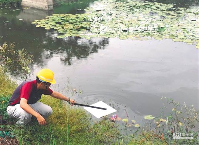 澎湖縣中油「湖西油庫」2017年發生油槽外漏事件，油庫經理曹堆容及管理師楊龍淵涉嫌隱匿未呈報，一審被判1年4月、1年6個月，二審改判1年8月、1年10月並予以緩刑，但中油罰金從2000萬元改判5000萬元，可上訴。（中時資料照／袁庭堯高雄傳真）