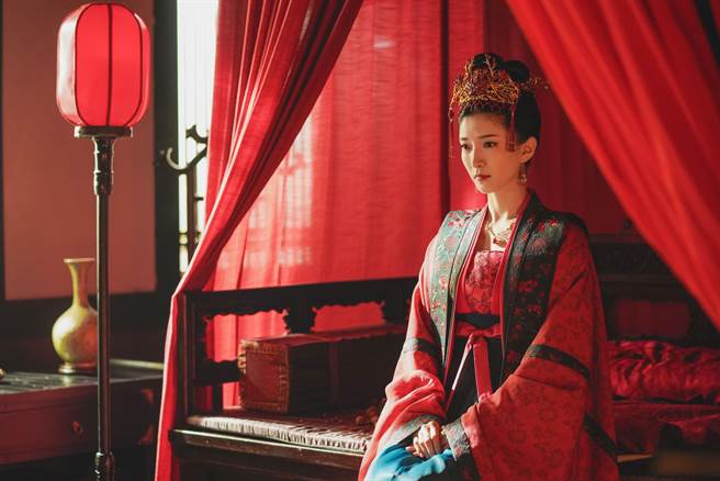 江疏影在《孤城闭》饰演曹皇后。（中视提供）