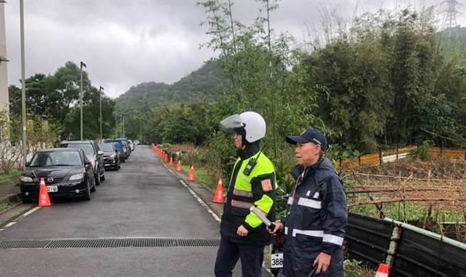瑞芳分局提醒民眾清明连假配合交通疏导。（瑞芳分局提供）