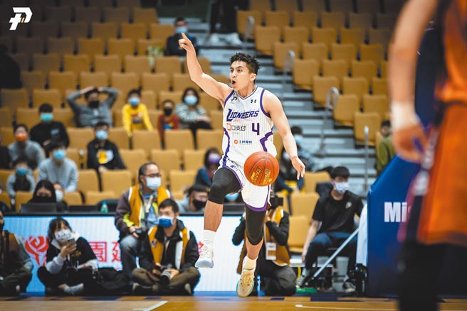 高国豪是新竹街口攻城狮本季成为人气队伍的关键因素，也是台湾篮坛最令人期待的篮球新星。（PLG提供）