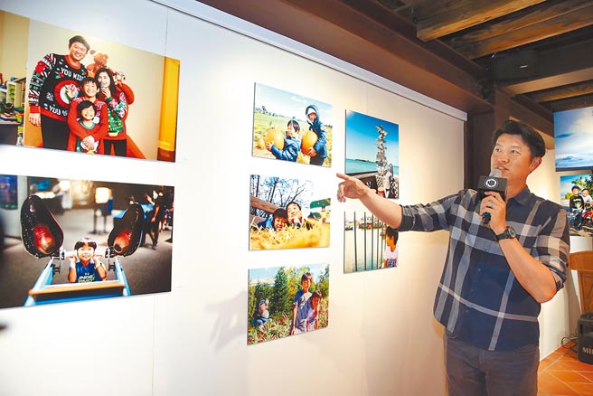 王建民摄影展台北场将于31日开展，展出他旅程的记忆及眼中的家人。（王英豪摄）