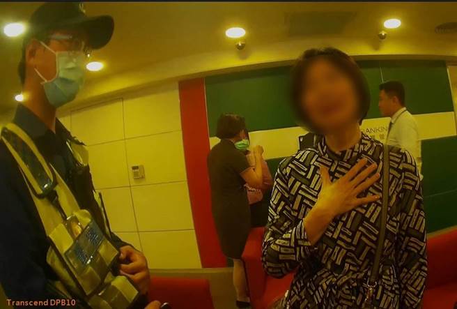 幸經行員機警反應及員警現場提供專業的實務經驗，替陳女守住辛苦存下的積蓄。（警方提供／陳世宗台中傳真）