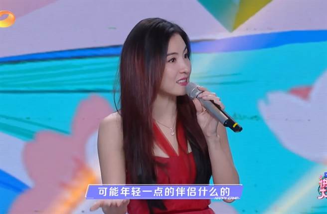 张柏芝坦言以前喜欢年轻的伴侣。（图／翻摄自秒拍）