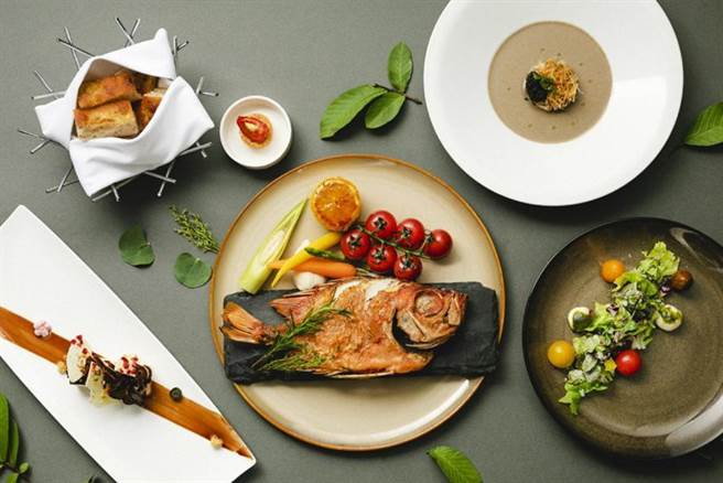 （慕軒飯店七週年促銷，凡4月壽星或姓名同音，享GUSTOSO義大利餐廳及URBAN331威士忌酒吧用餐77折。圖／慕軒飯店提供）