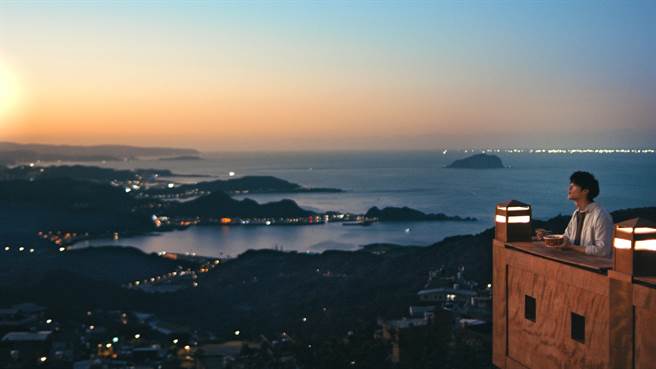 满汉大餐的最新广告拍出台湾之美，乍看彷佛旅游宣传大片。（图／品牌提供）