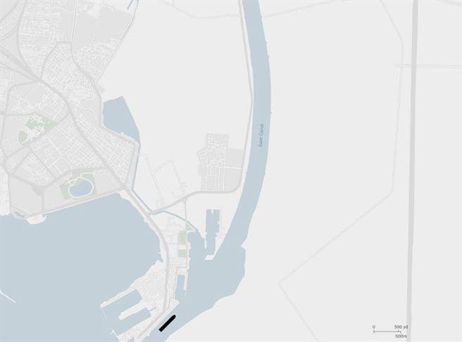 你厉害你来开！CNN模拟长赐轮游戏，网崩溃：10秒就搁浅。（图／翻摄自CNN）