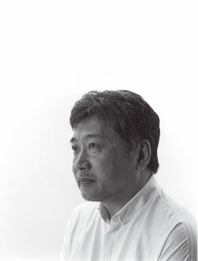 SK-II STUDIO成立后发布的首部影片《中间泳道》，由电影导演是枝裕和执镜。（SK-II提供）