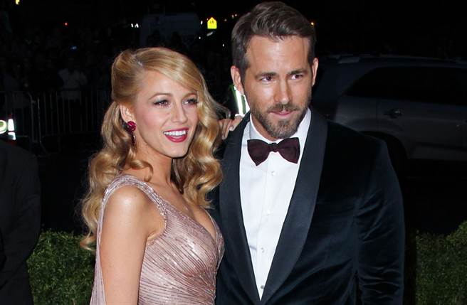 女神布蕾克萊芙莉透露產後穿了網購的衣服，痛訴沒有設計師提供適合她產後身材的服裝。(圖／達志提供)

