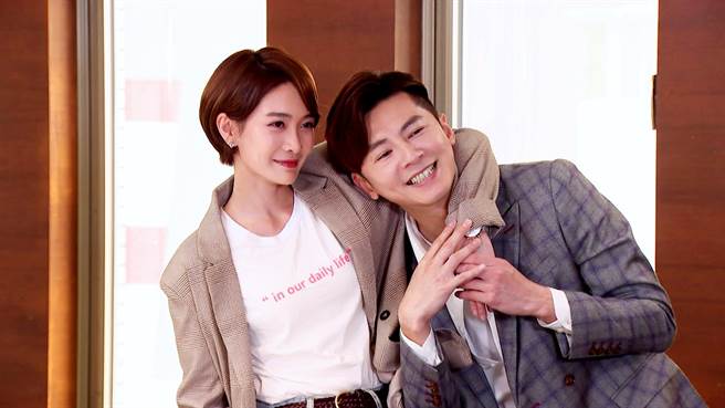 李國毅與李亦捷合作《廢財》感情好。（三立提供）