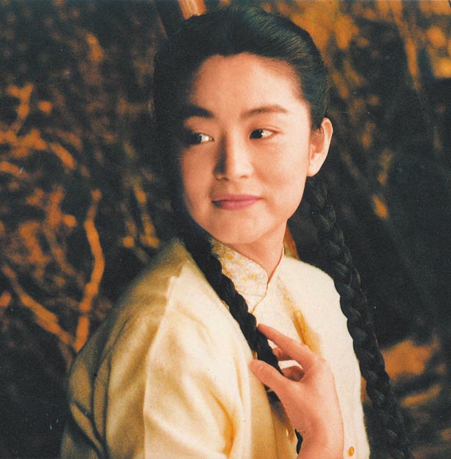 林青霞主演《暗恋桃花源》剧照。（表演工作坊提供）