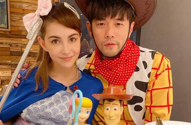 周杰伦与昆凌结婚5年，婚后生下一双儿女。（图／hannah_quinlivan IG）