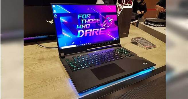 2020年全球电竞PC及电竞萤幕市场受疫情影响获得大幅成长。（图／胡华胜）