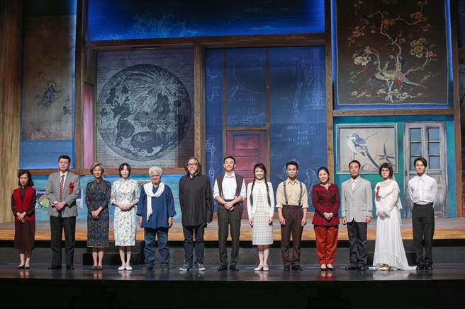 舞台剧《江／云．之／间》4月2日至4日于国家戏剧院演出。（吴松翰摄）