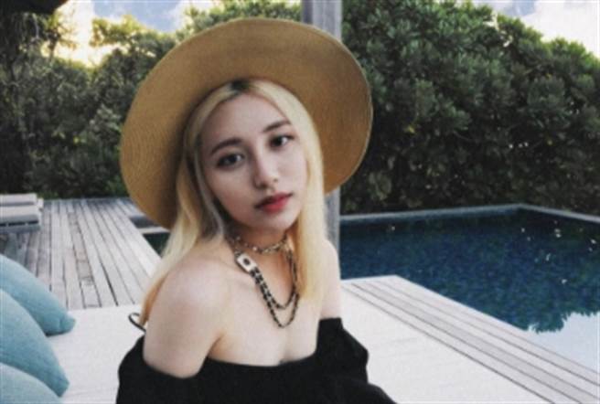 蔡佳芸被封为「继承最多爱马仕包包的富二代」。（图/翻摄自蔡佳芸IG）