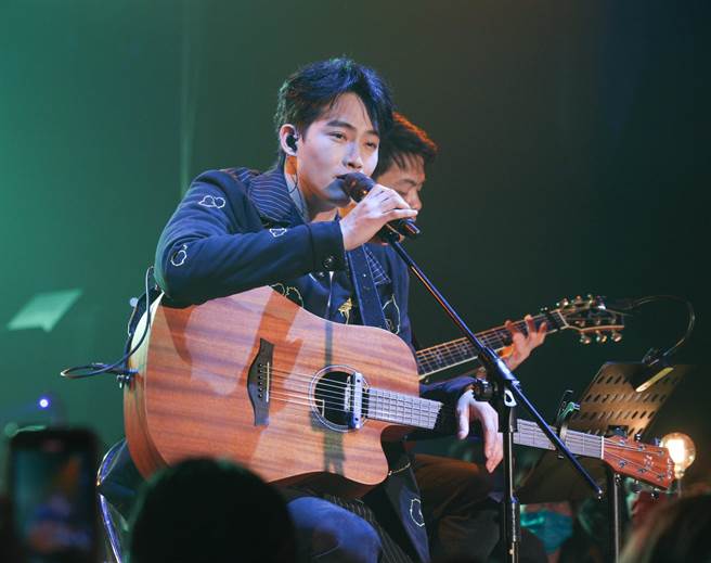 張庭瑚今辦個人首場售票演唱會。（吳松翰攝）