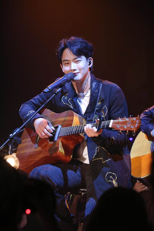 張庭瑚今辦個人首場售票演唱會。（吳松翰攝）