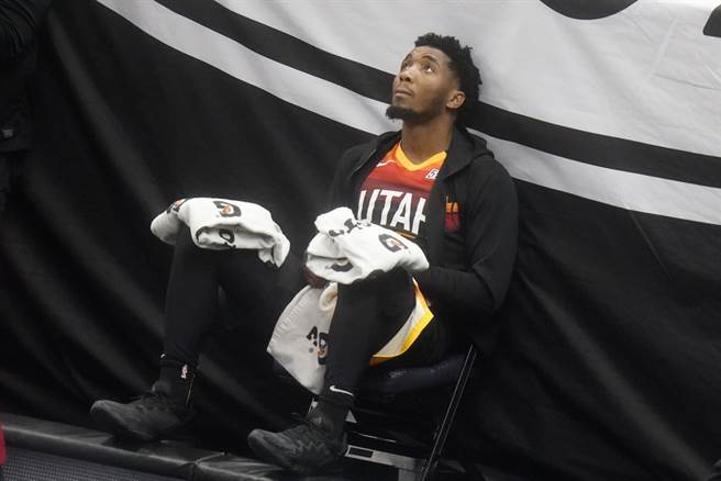 这次遭逢飞机引擎遭鸟击的意外，让米契尔确实被吓坏了。(美联社)