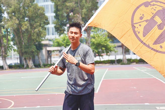 小刀昨出席亲子户外训练活动。（宽宽整合行销提供）