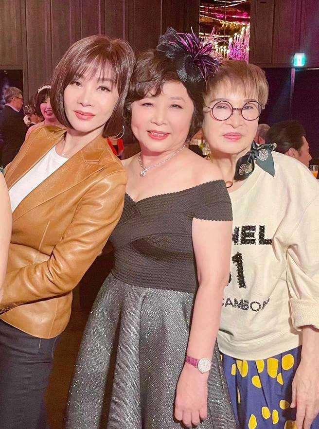 陳美鳳出席林心如媽媽70歲壽宴。（圖／取材自陳美鳳 MeiFen臉書）