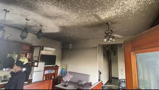 火警現場僅茶水間燒毀2平方公尺，並無人傷亡之二。（金門縣消防局提供）