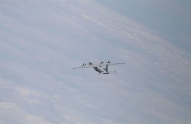 运8技术侦察机。空军提供。