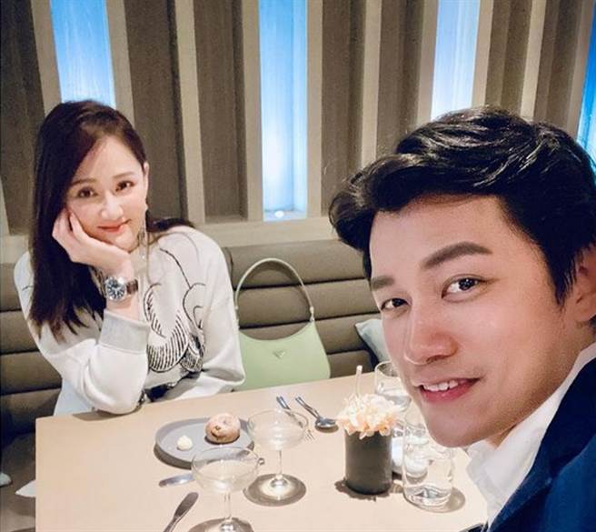 女星陈乔恩和小9岁的男友曾伟昌稳定交往中。(图/ 摘自陈乔恩IG)