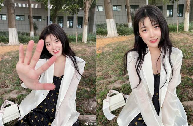 柴蔚小露性感。(图／翻摄自微博)