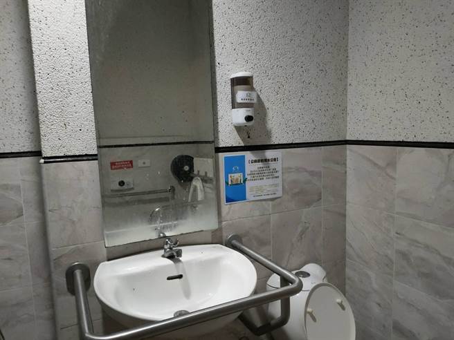 台中市政府建設局提前落實公園綠地園道抗旱配套。(台中市政府提供)