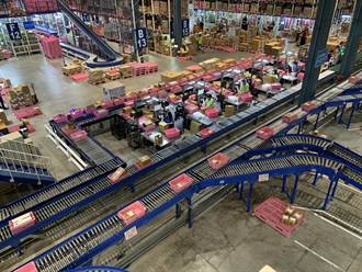 全臺最大醫藥物流 鄭文燦視察冷鏈倉儲