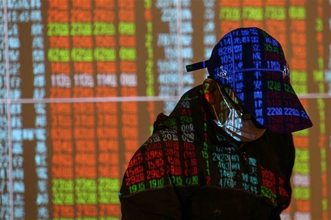 上市柜公司财报公开，谢金河认为今年股息发配可达1.6兆。（图／报系资料照）