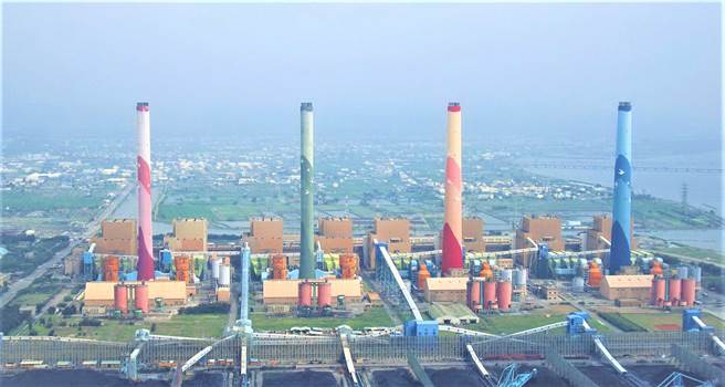 中火昨晚重启燃煤3号机组，台中市府环保局开罚300万元。（台中市环保局提供／陈淑芬台中传真）