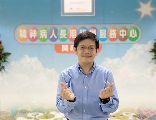 卫福部八里疗养院职能治疗科主任张自强提醒，伤者、家属及前往救援者可能会有创伤后相关压力症候群，所以灾后心理健康支持很重要。（张自强提供）