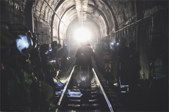 义消李德纬在脸书上分享太鲁阁救难现场的故事。（翻摄李德纬脸书）