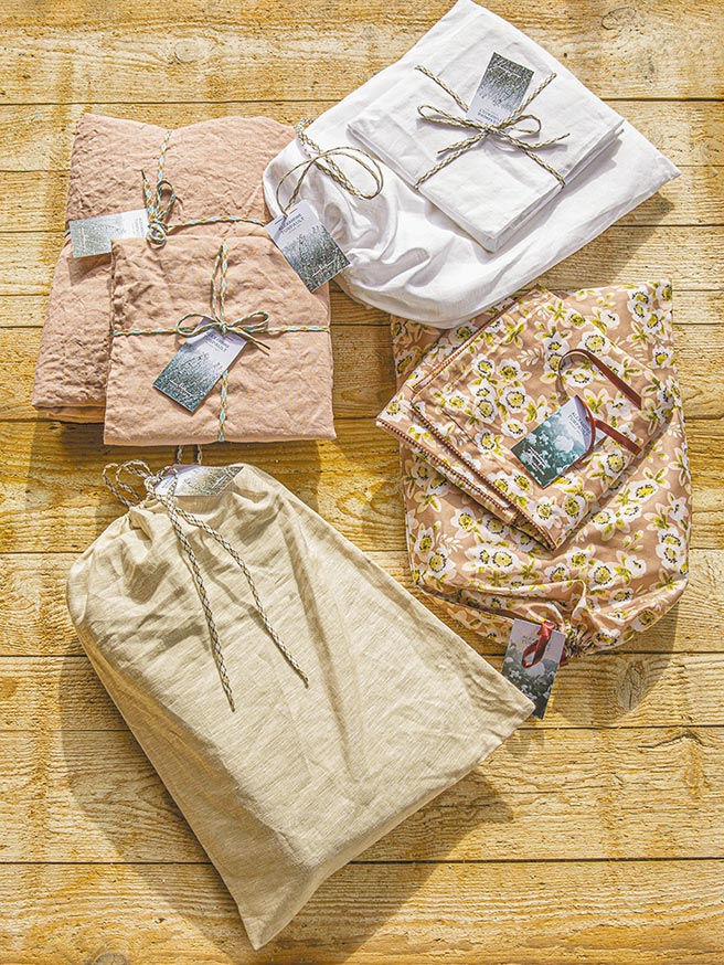 Reve有机棉与部分亚麻系列床组採用全新非塑料包装。（Reve提供）