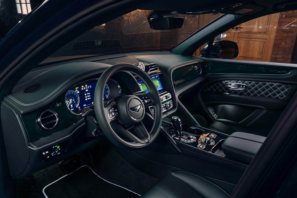 Bentley為客戶打造專屬中國色彩的Bentayga Hybrid
