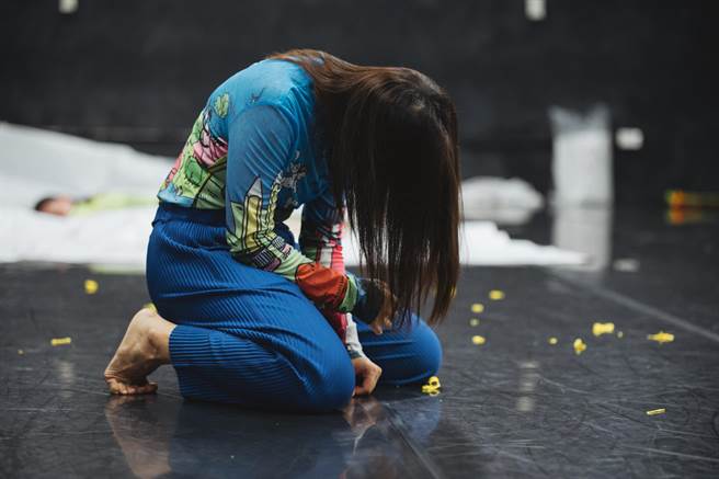 许程崴制作舞团排练照。（高市文化局提供，摄影欧珀豪）