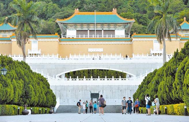 立委林奕华表示，由文化部所拟具升级效益及理由，可看出机关升级原因就是要有更多预算与人力，对比行政院长苏贞昌日前指出故宫降级「编制不会受影响」，更显打脸。(本报资料照)