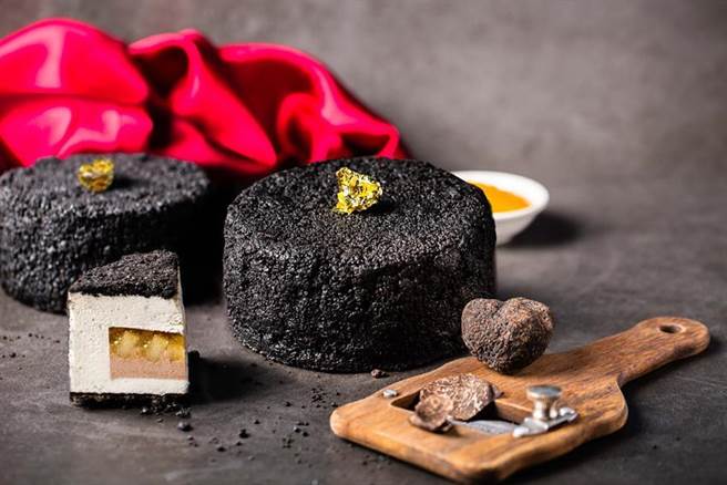 （西华饭店抢母亲节商机，推出「松露蜜心冰淇淋蛋糕」标榜尊贵感。图／西华饭店提供）
