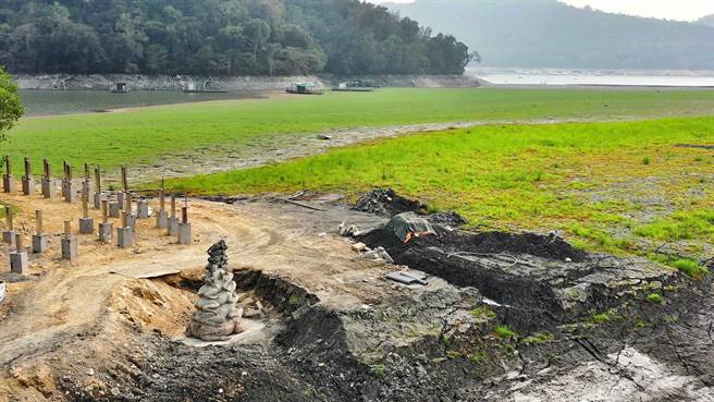 日月潭乾旱景象。（Ken Liao授权提供，请勿翻摄）