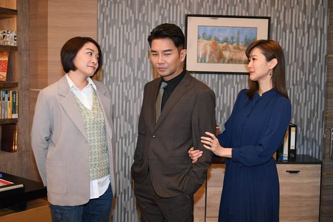 谢承均生日在与陈佩骐、江祖平对戏的拍戏中度过。（三立提供）